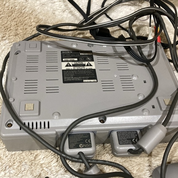 Sony PlayStation with Cables & 2 Controllers - Picture 8 of 8